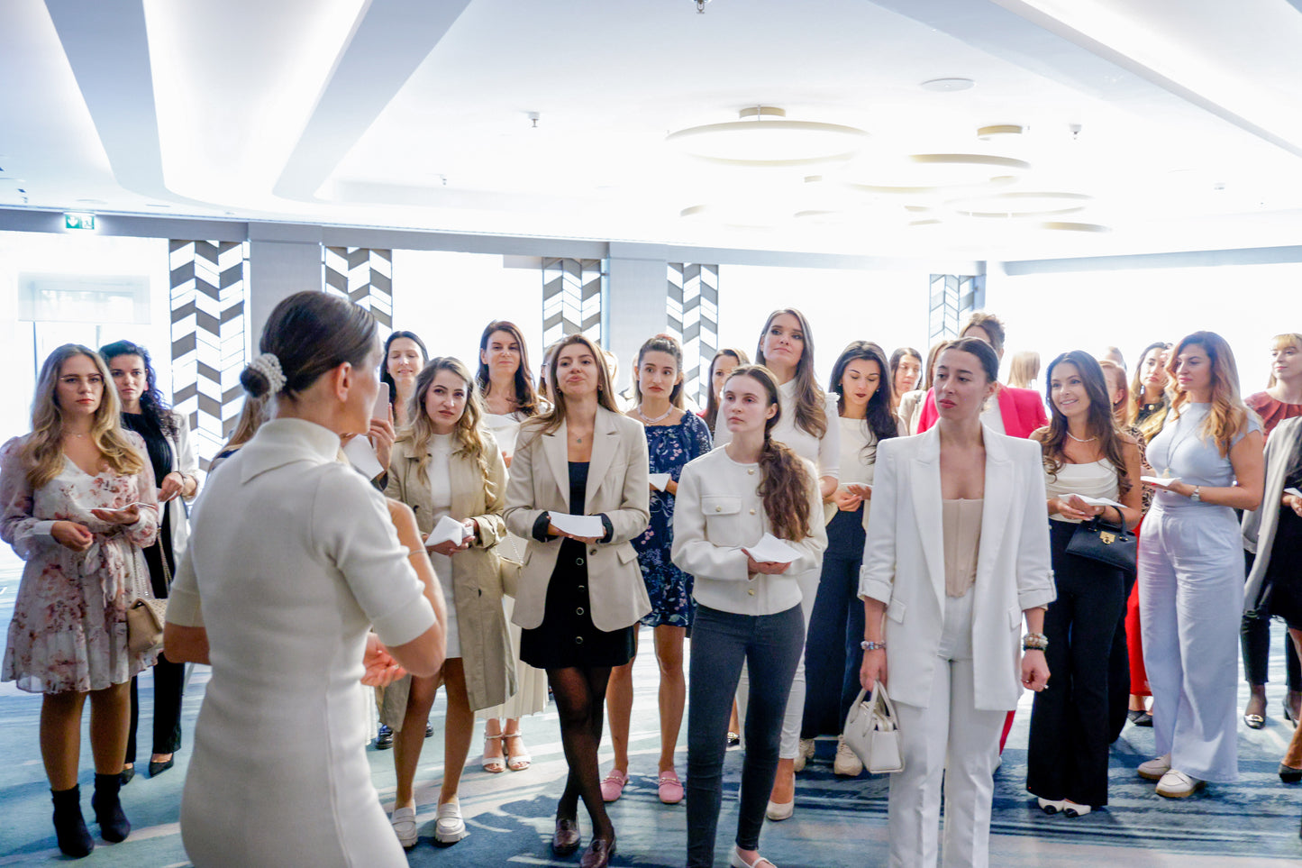 Family Lunch & Etiquette Class / 12 available spots!